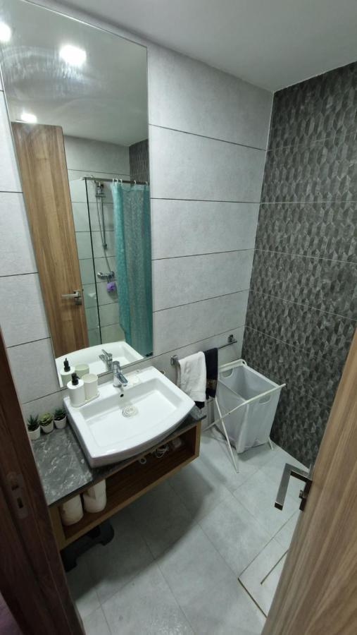 Cosy Appartement Au Centre De Casablanca Exteriér fotografie